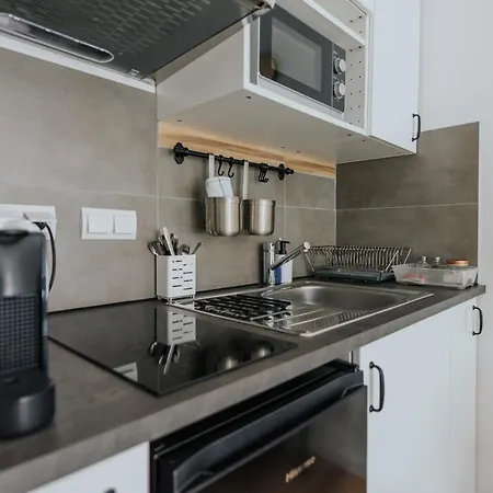 Mikro Aparty Bezplatny Parking 3* Вроцлав