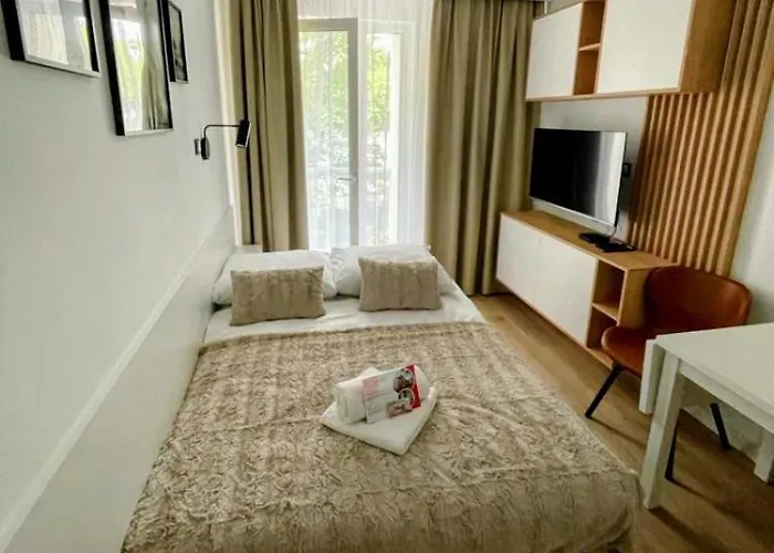 Mikro Aparty Bezplatny Parking Апарт-отель